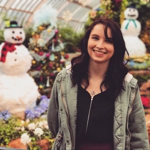 Meet your Posher, Megan